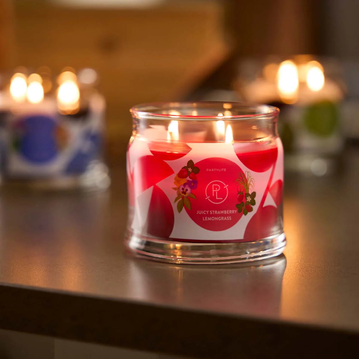 Juicy Strawberry Lemongrass 3-Wick Jar Candle