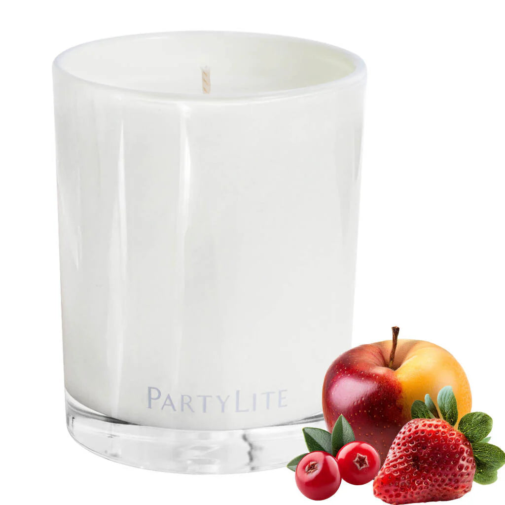 Iced Snowberries Escential Jar Candle
