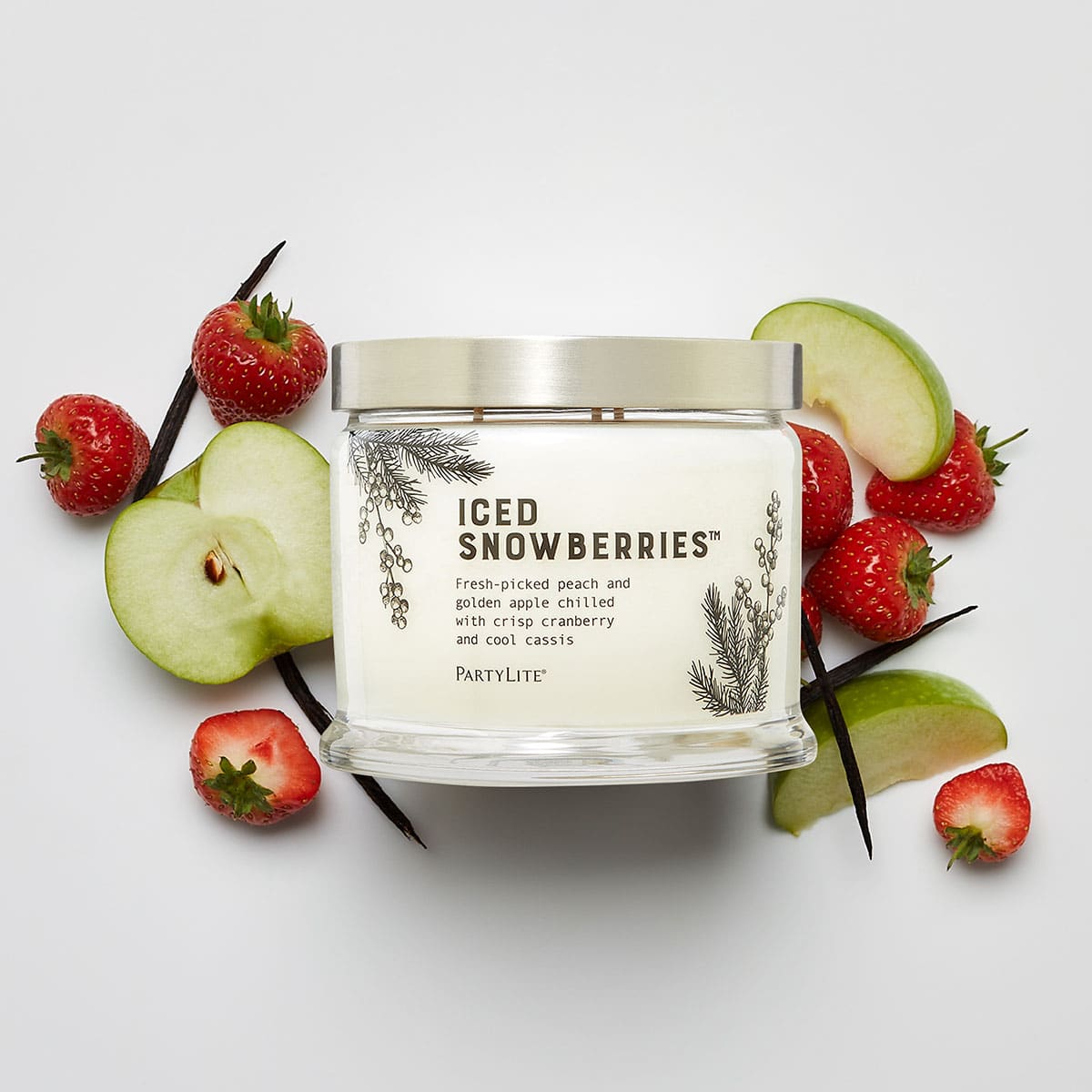 Iced Snowberries 3-Wick Jar Candle